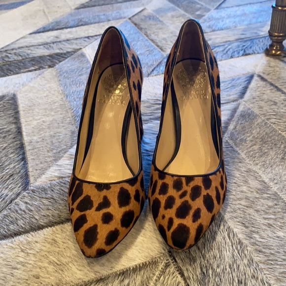 Vince Camuto heel - Picture 2 of 4